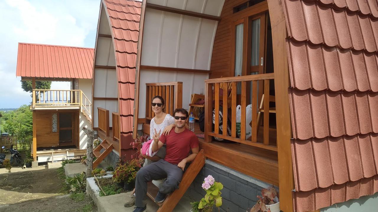 Family Rinjani Bungalow Sajang Экстерьер фото