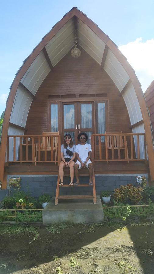 Family Rinjani Bungalow Sajang Экстерьер фото